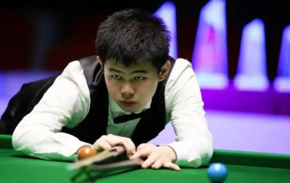 苏亚雷斯：我刚去巴萨时梅西的马黛茶泡得很“差劲”